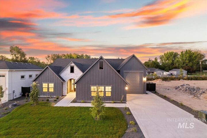 Property Photo: 7168 E Chicken Hawk Loop ID 83686