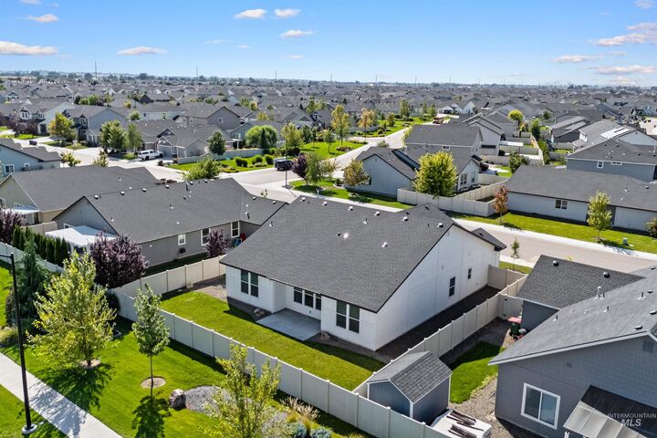 Property Photo:  5482 N Maplestone Ave.  ID 83646 