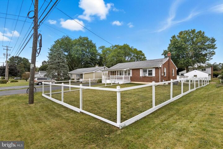 Property Photo: