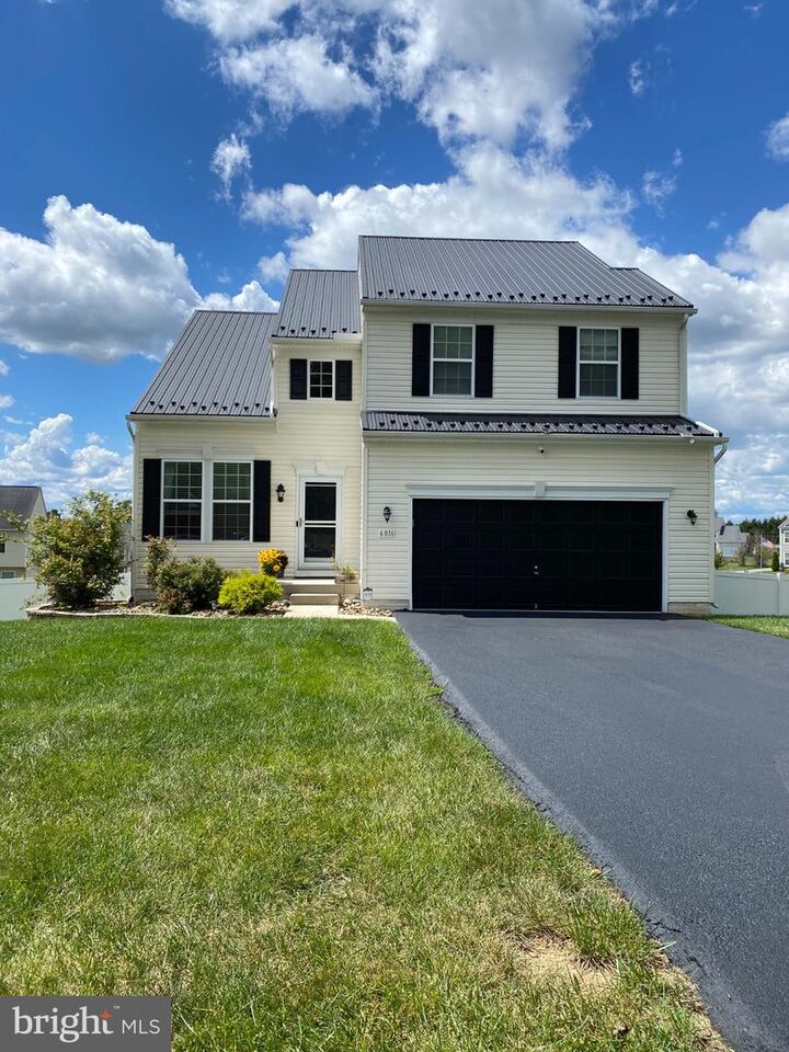 6816 Pennington Drive  Fayetteville PA 17222 photo