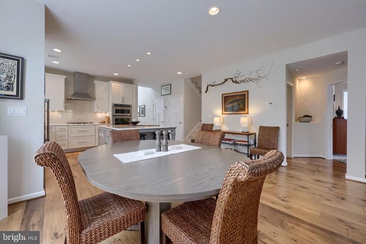 Property Photo:  464 Resolution Drive  PA 17543 