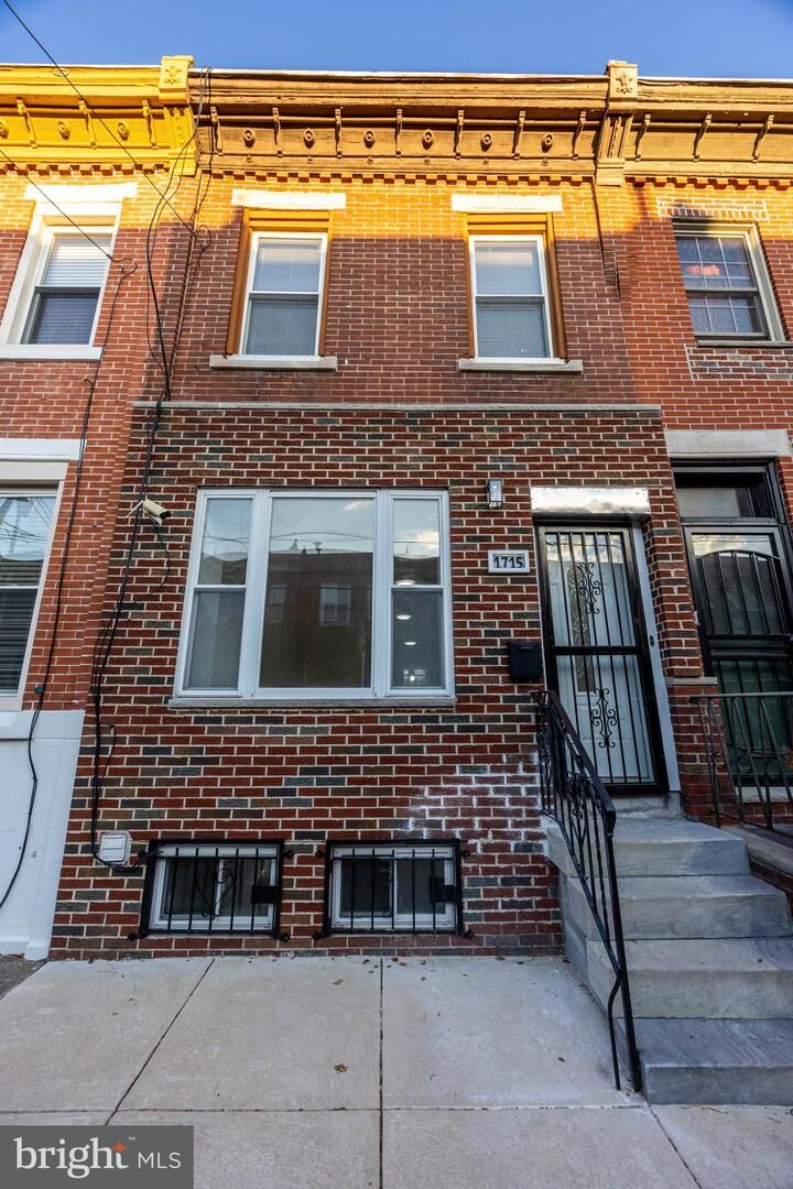 Property Photo:  1715 S 16th Street  PA 19145 