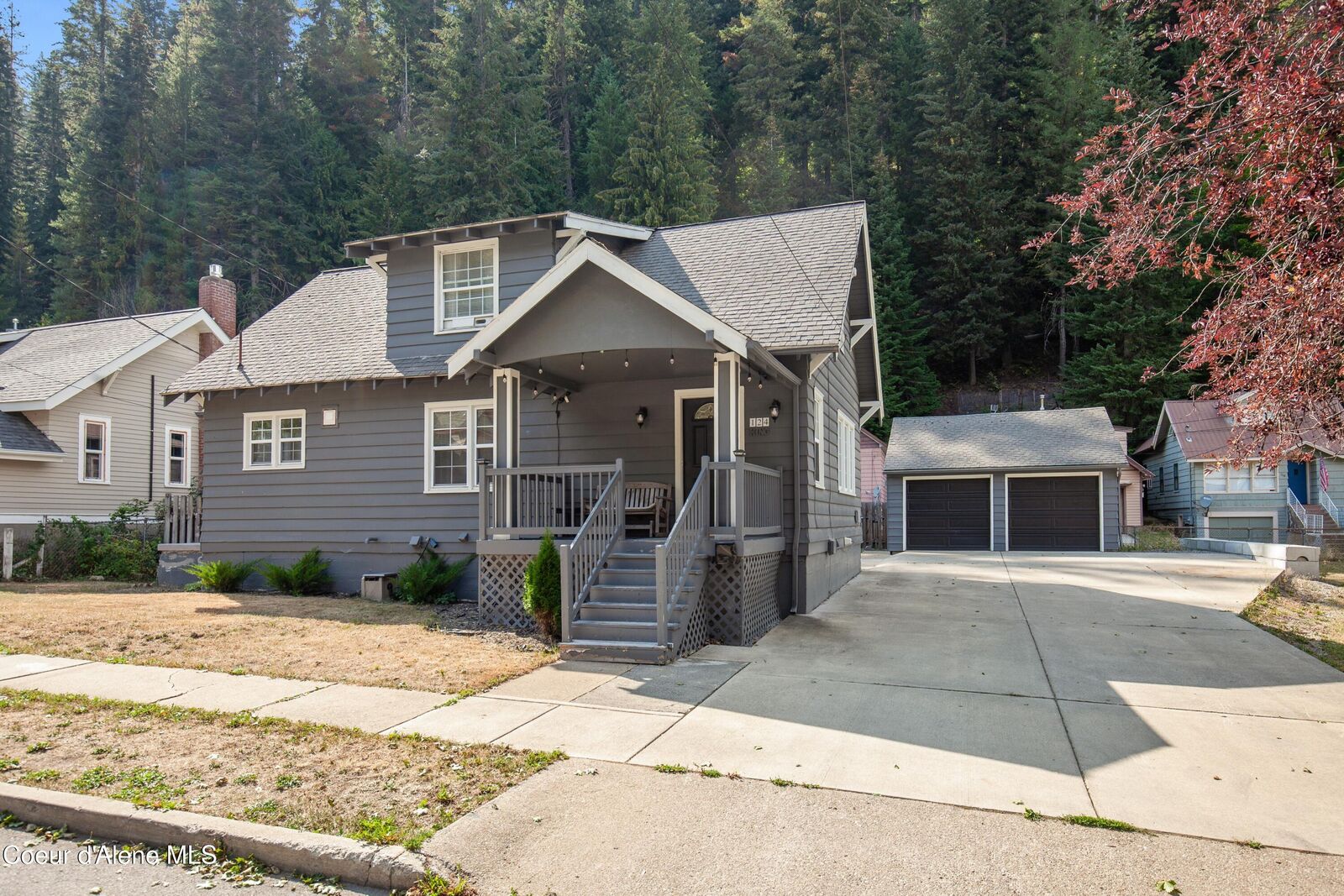 Property Photo: 124 King St ID 83873