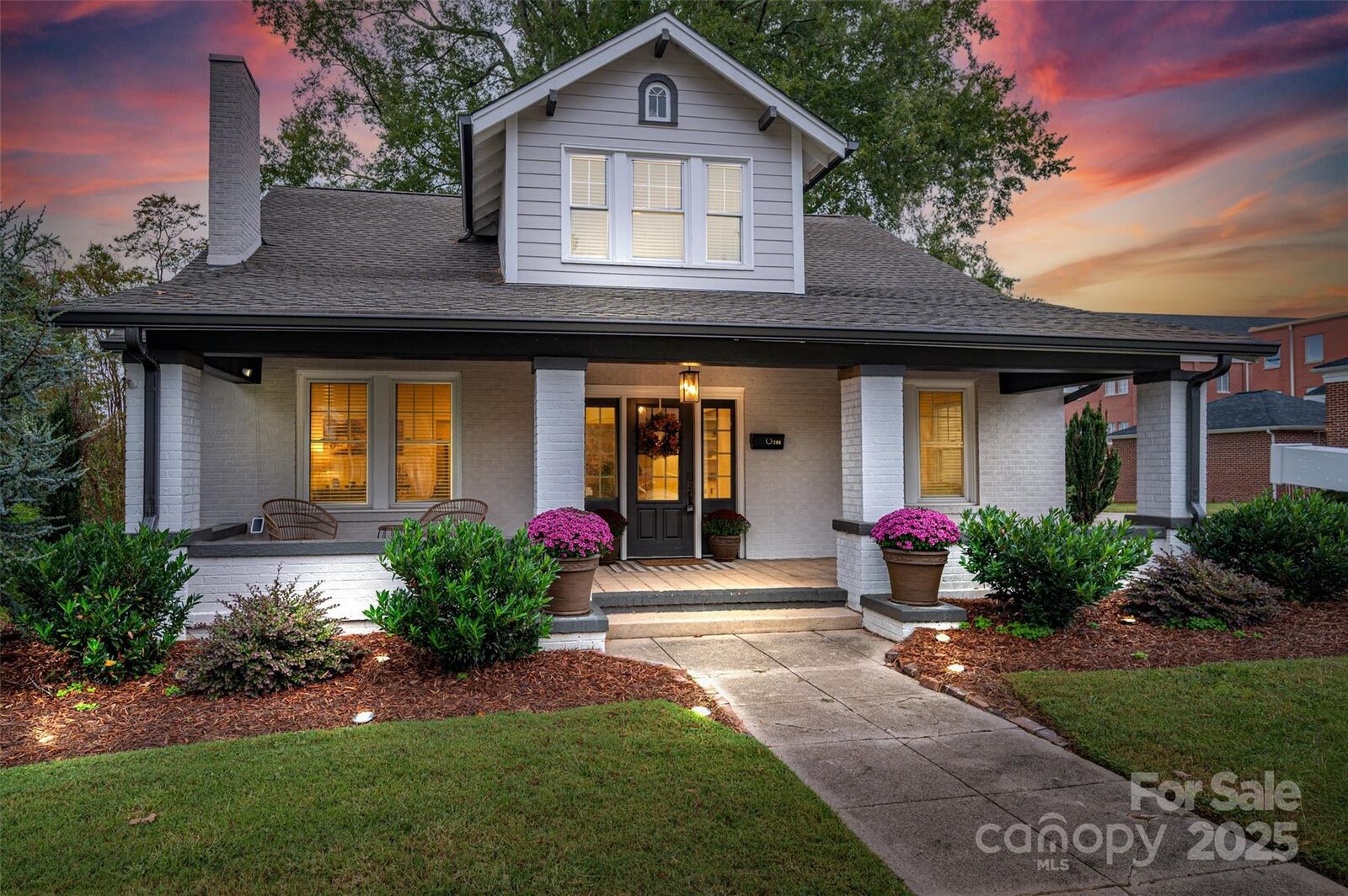 Property Photo:  206 N Jacob Street N  NC 28021 