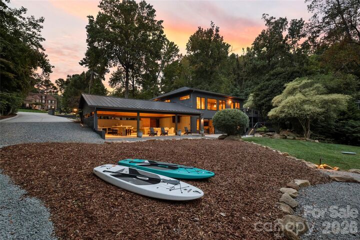 Property Photo:  379 Indian Trail  NC 28117 