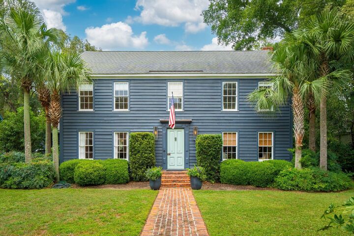 242 Middle Street  Mount Pleasant SC 29464 photo