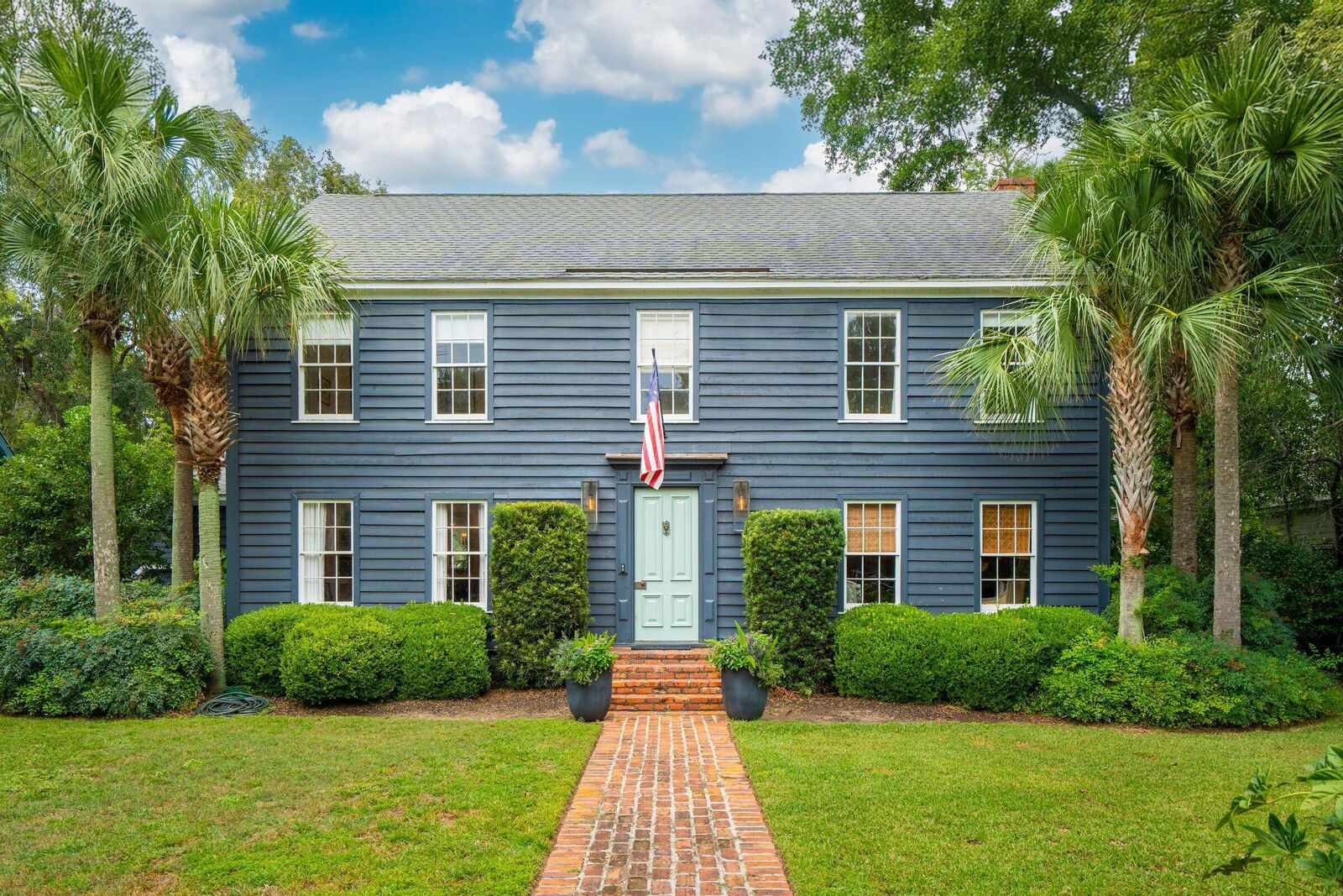 Property Photo: 242 Middle Street SC 29464