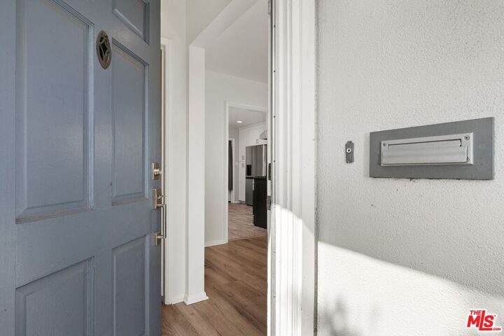 Property Photo:  1019 Amherst Ave  CA 90049 