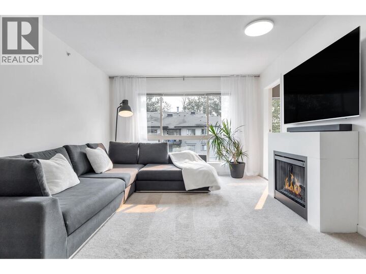 Property Photo:  11665 Haney 412  BC V2X 8W9 