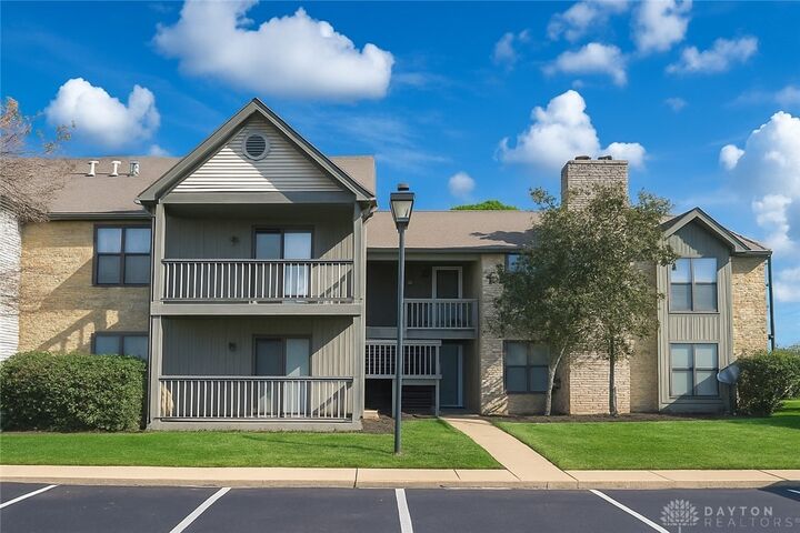 Property Photo:  2744 Greystone Drive  OH 43220 