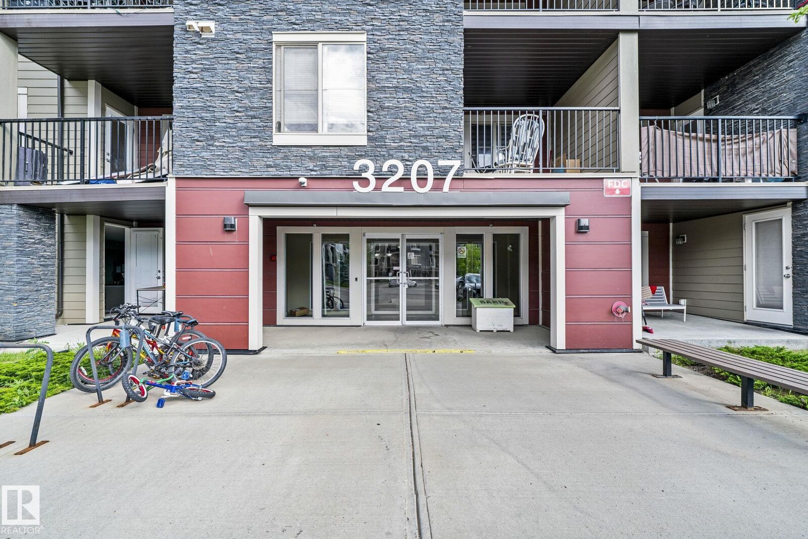 Property Photo:  3207 James Mowatt Trail SW 203  AB T6W 3L6 