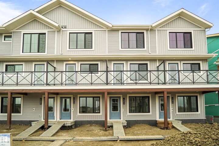 529 Aster Drive NW  Edmonton AB T6T 2S2 photo