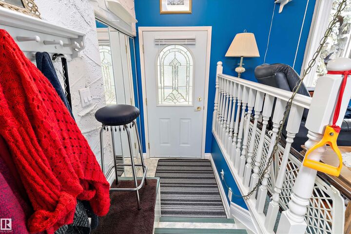 Property Photo:  3443 87 Street NW  AB T6K 0J1
