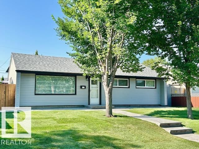 Property Photo:  8811 130A Avenue NW  AB T5E 0V7 