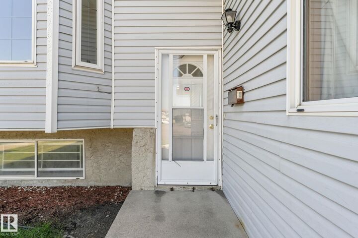 Property Photo:  3227 145 Avenue NW  AB T5Y 2E9 