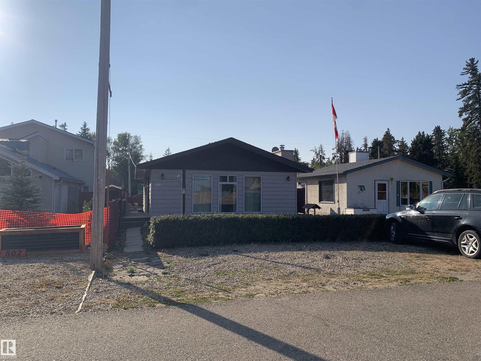 Property Photo: 804A 1 Avenue AB T0C 1X0