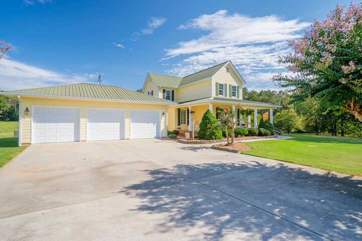 Property Photo: 4125 Dunnagan Road GA 30740