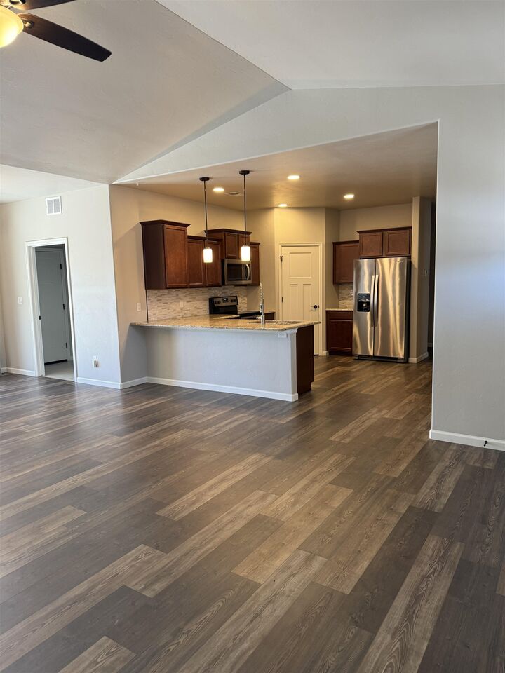 Property Photo:  567 Red Cedar Way  CO 81504 