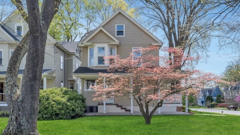 Property Photo:  603 Carleton Road  NJ 07090 