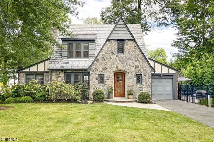 4 Midland Terrace  Summit City NJ 07901 photo