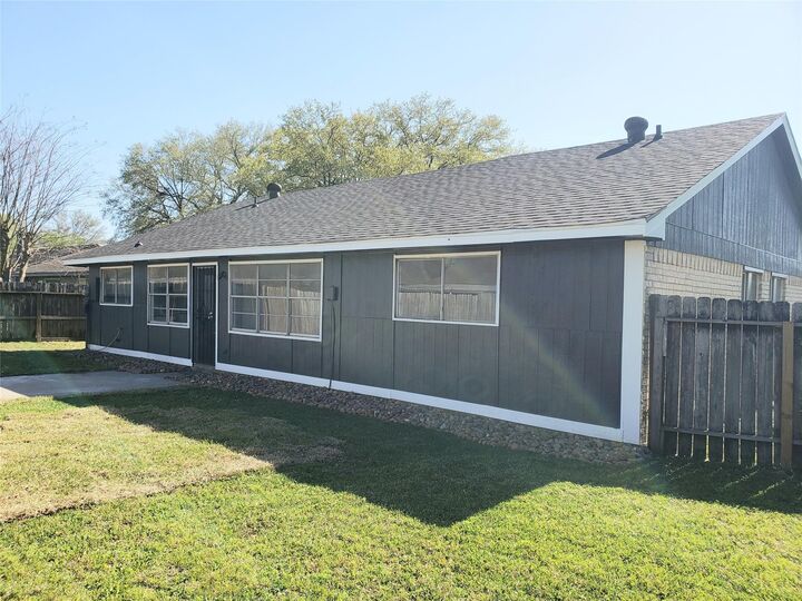 Property Photo:  11822 Winter Park Street  TX 77067 