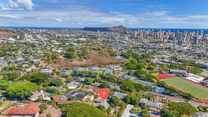 2026 Ahualani Place A  Honolulu HI 96822 photo