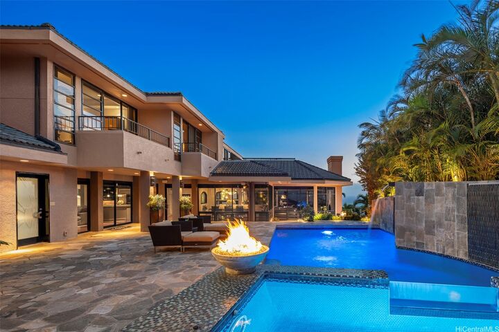 1220 Ikena Circle  Honolulu HI 96821 photo