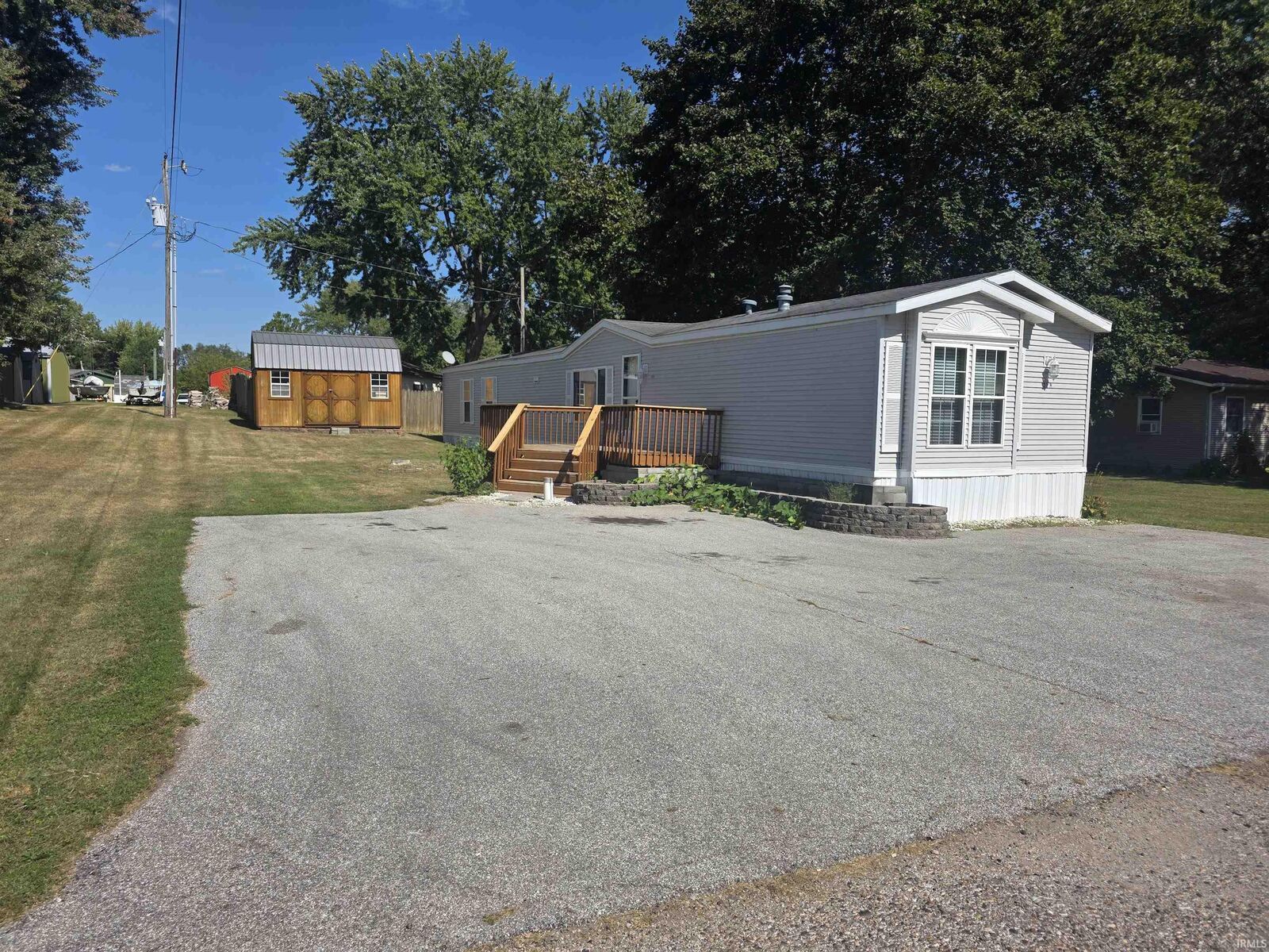 Property Photo:  31 N Vacation Way  IN 46962 