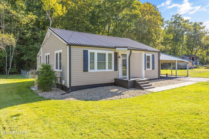 Property Photo:  120 Keylon Drive  TN 37748 