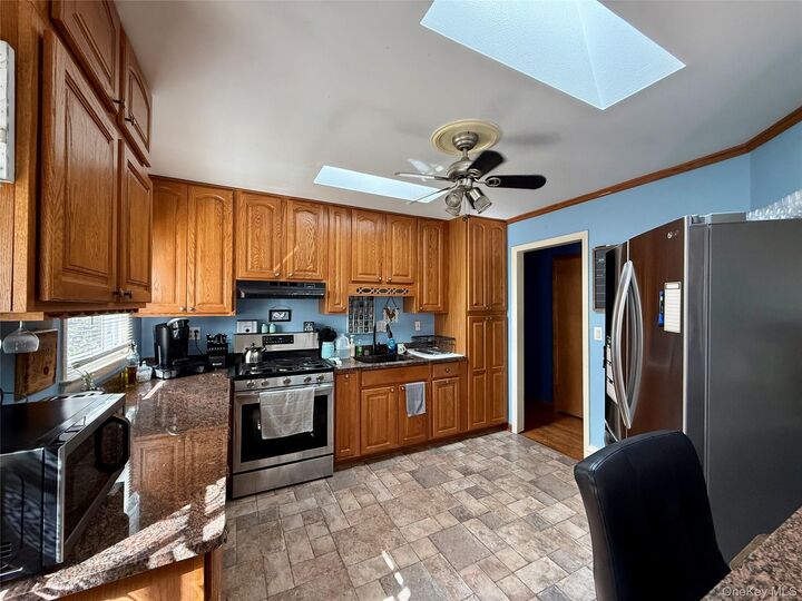 Property Photo:  17 Romans Road  NY 12538 