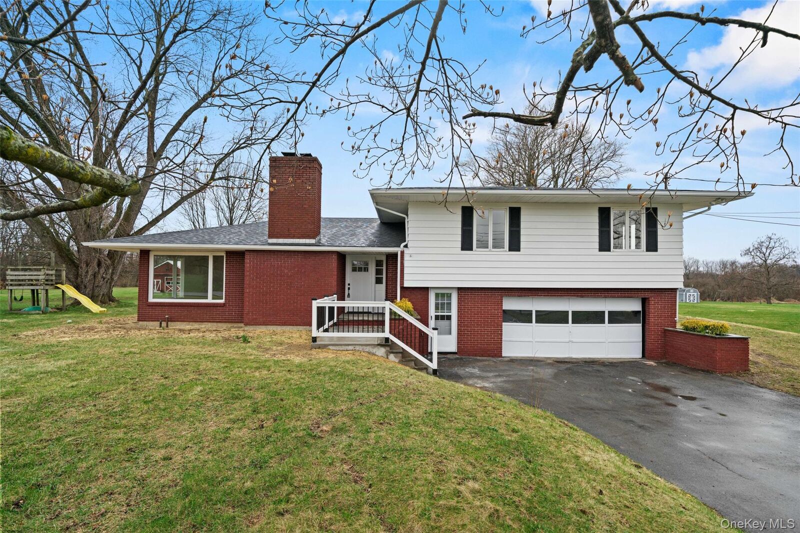 Property Photo: 139 Cross Road NY 10924