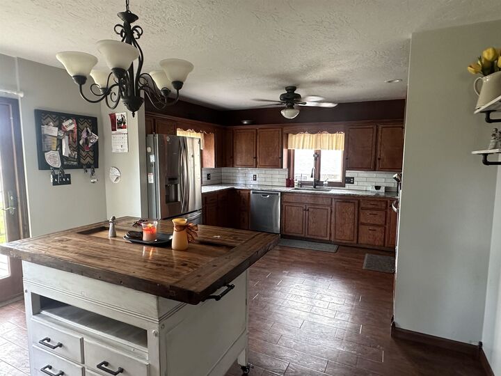 Property Photo:  1021 Locust  NE 69165 