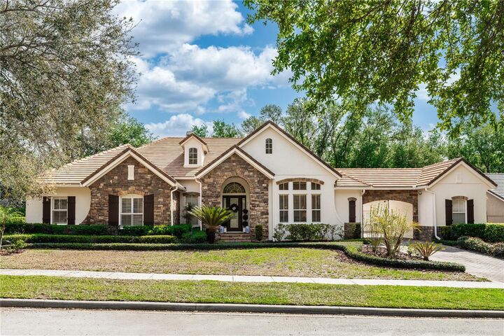 Property Photo:  25813 Feather Ridge Lane  FL 32776 
