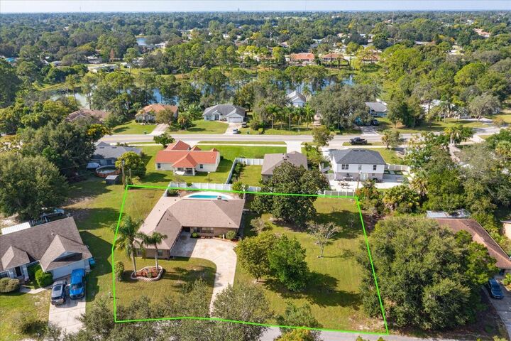 1417 Ferendina Drive  Deltona FL 32725 photo