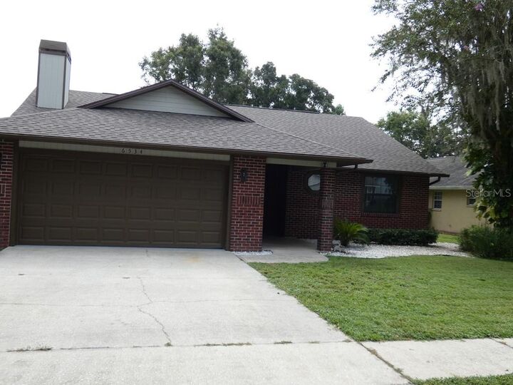 6534 Foxmoor Drive  Zephyrhills FL 33542 photo
