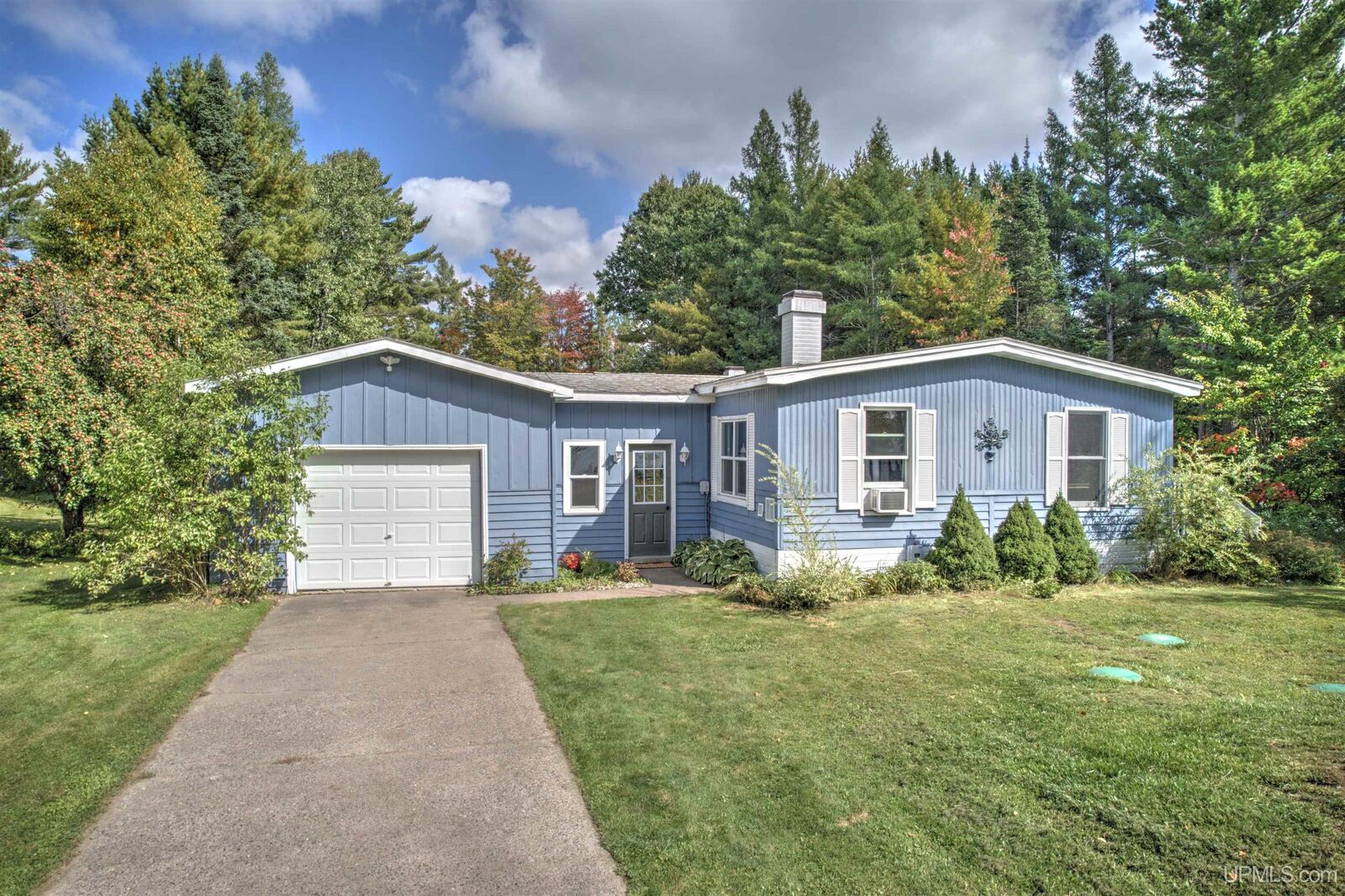 Property Photo:  21559 Beaufort Road  MI 49861 