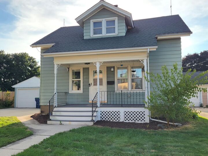 Property Photo:  1021 9th Ave  WI 53024 