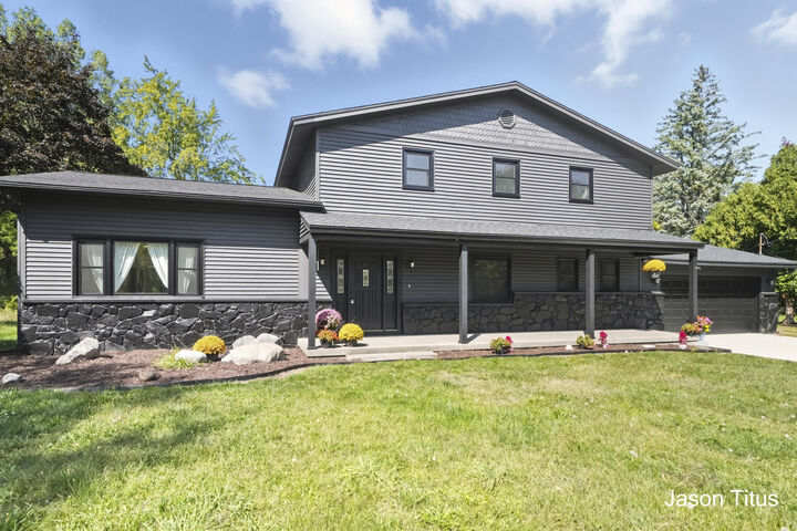 201 Shore Haven Drive SE  Grand Rapids MI 49546 photo