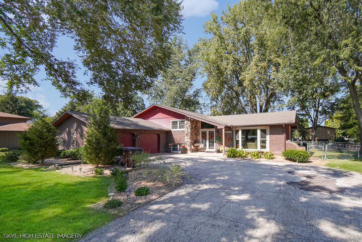 Property Photo:  13420 Florence Road  IL 60448 