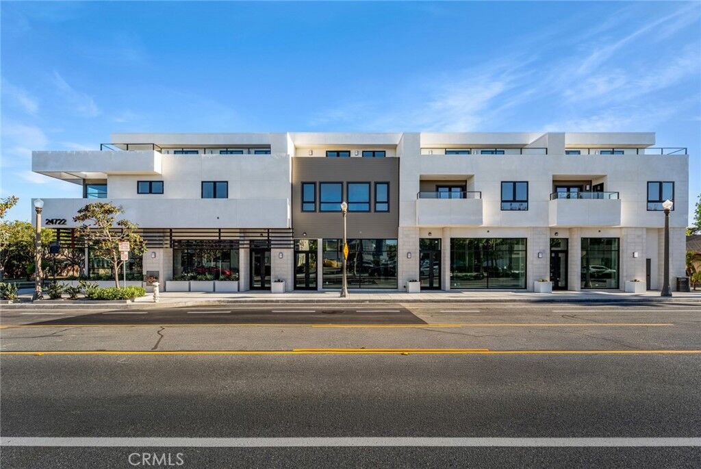 Property Photo:  24722 Del Prado 404  CA 92629 