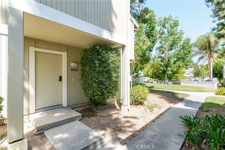 Property Photo: 22139 Burbank 1 CA 91367