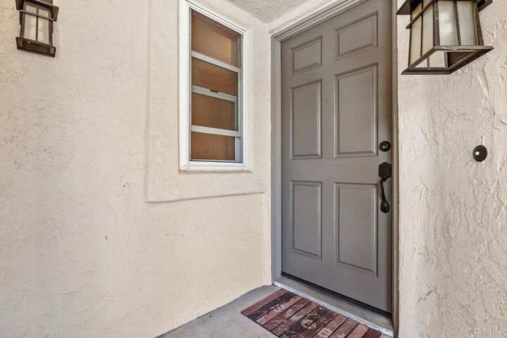 Property Photo:  1190 Beacon Hl  CA 92078 