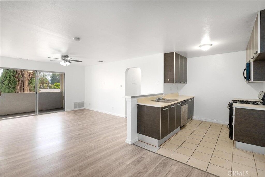 Property Photo:  7254 Vassar Ave  CA 91303 