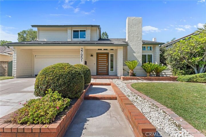Property Photo:  27951 Faroles  CA 92692 