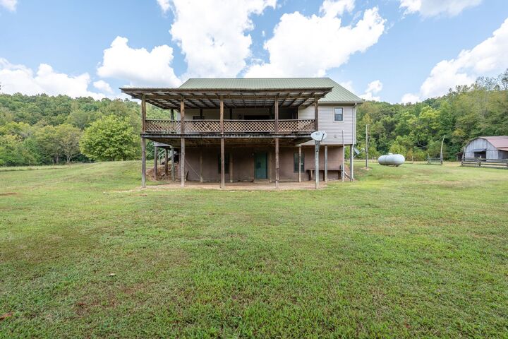Property Photo: 1919 Bear Creek Rd TN 38450