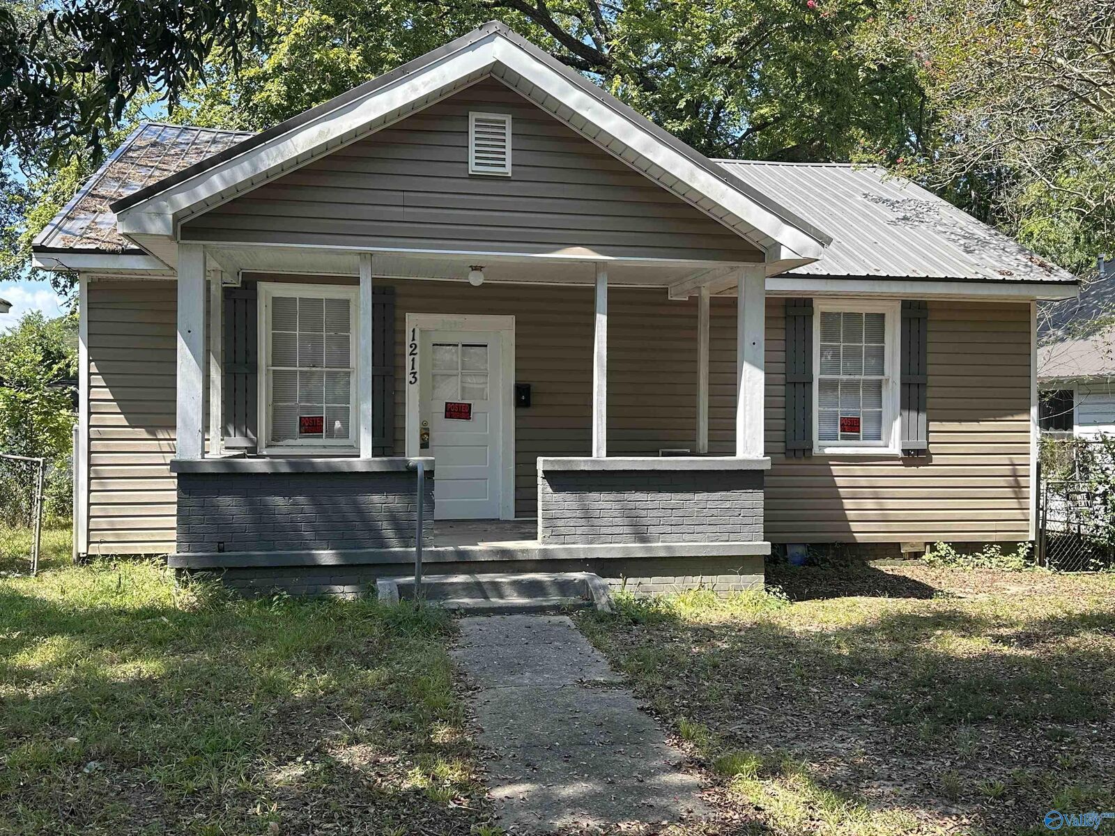 Property Photo:  1213 Slusser Avenue  AL 35903 