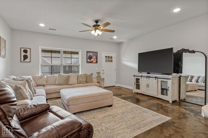 Property Photo:  108 Spencer Drive  AR 72442 