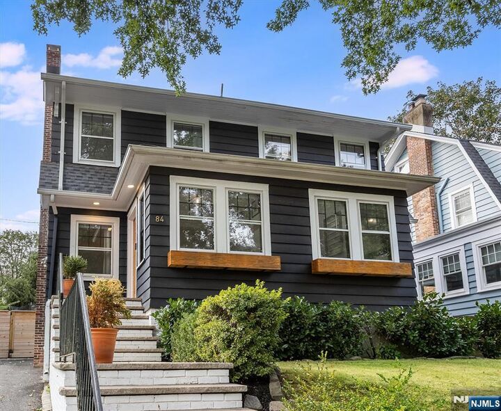 Property Photo:  84 High Street  NJ 07028 