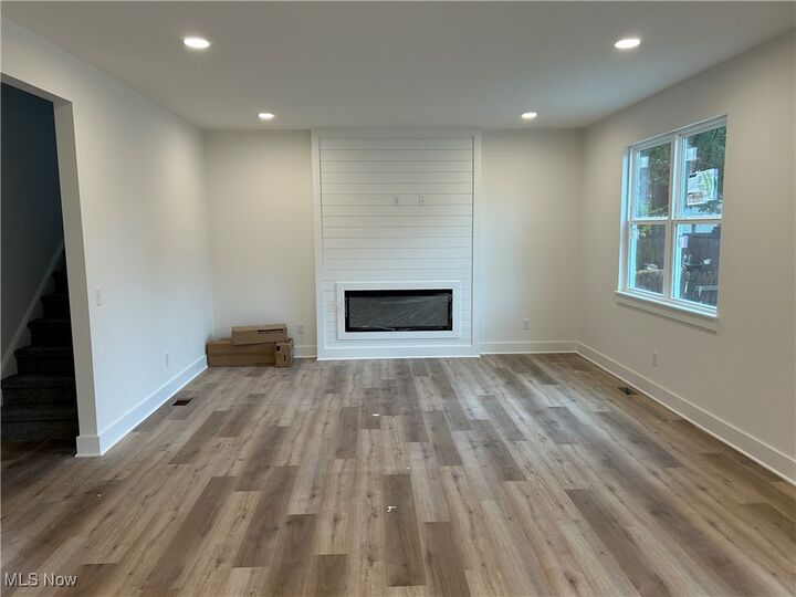 Property Photo: 5596 Grove Avenue OH 44060