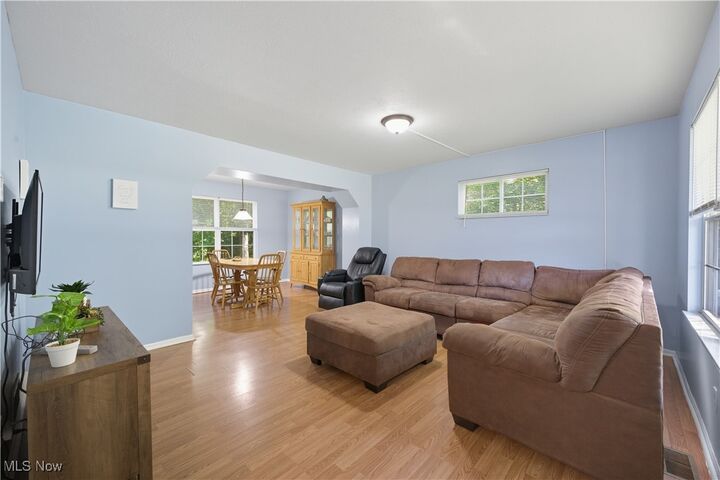 Property Photo:  3244 Nelson Avenue  OH 44505 